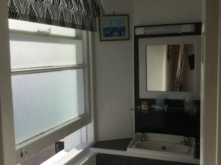 호텔 Newburgh Guesthouse