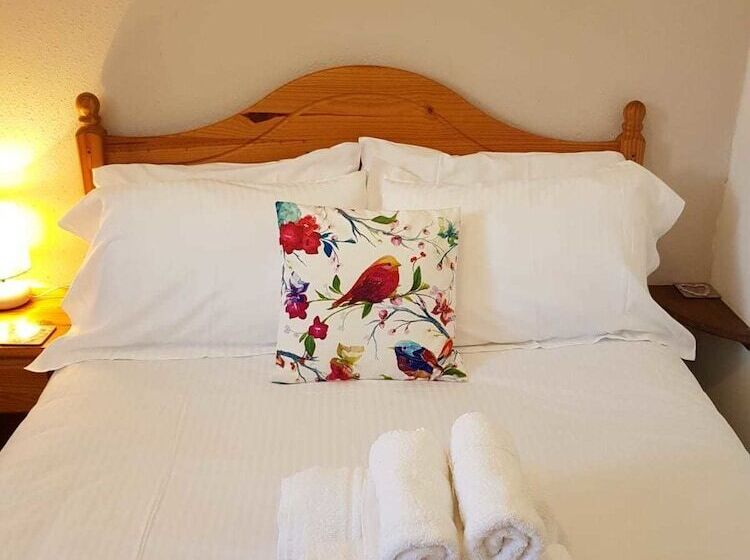 호텔 Newburgh Guesthouse