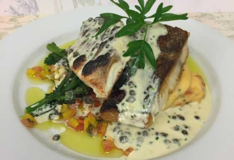 فندق Northover Manor