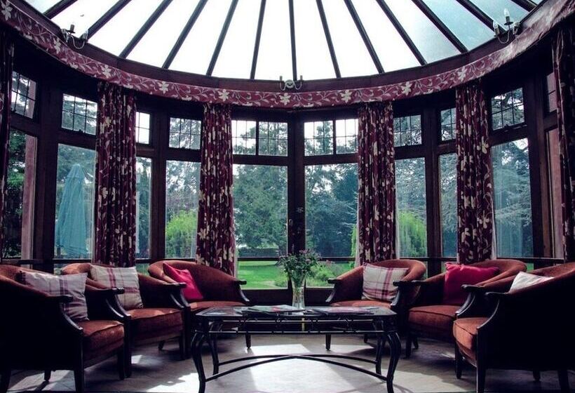 בית מלון כפרי The Nyton Guesthouse