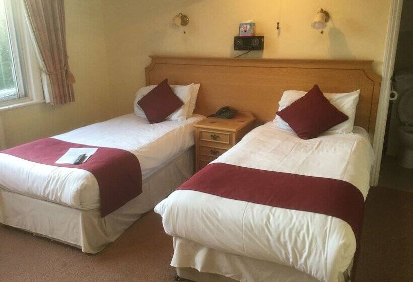 בית מלון כפרי The Nyton Guesthouse