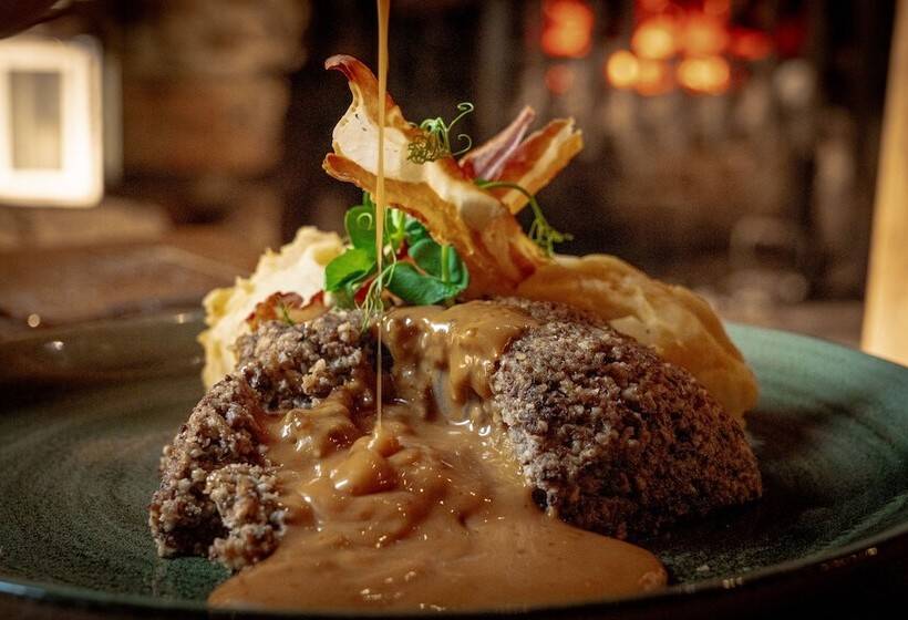 فندق Oak Tree Inn