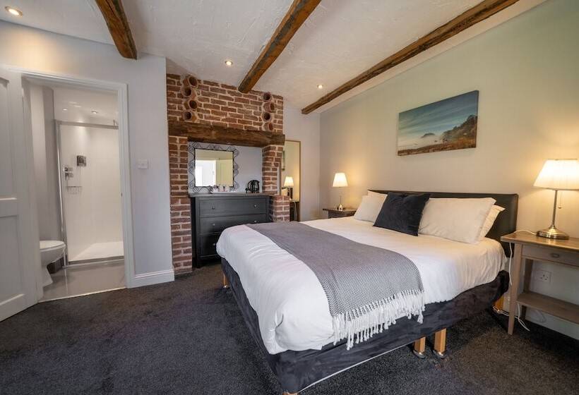 فندق Oak Tree Inn