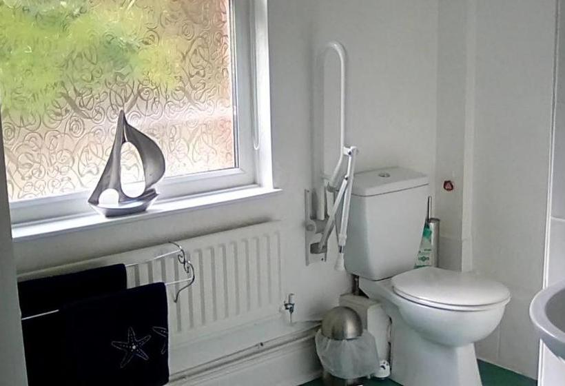 酒店 Oaklands House  Adults Only