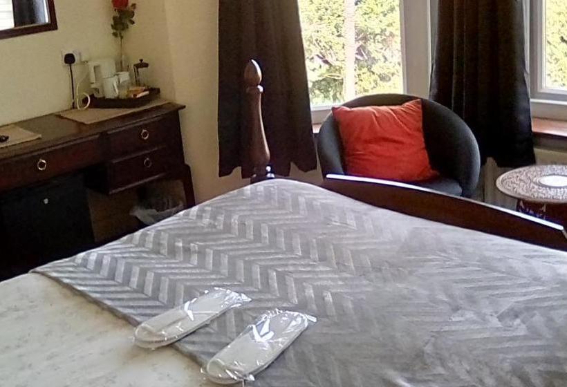 酒店 Oaklands House Adults Only