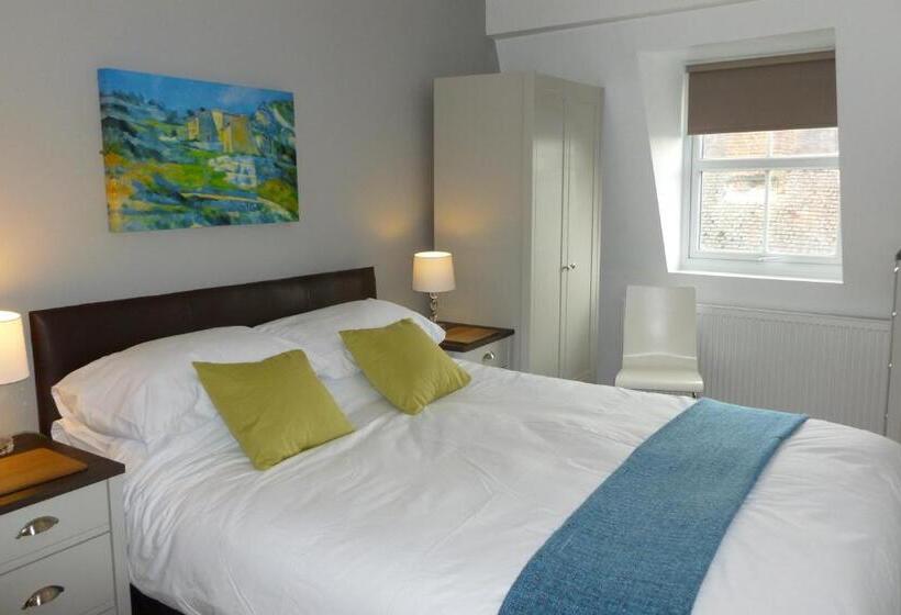 فندق Old Bull Inn