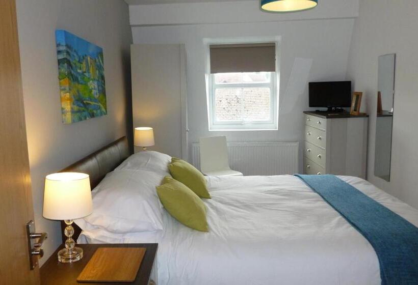 فندق Old Bull Inn