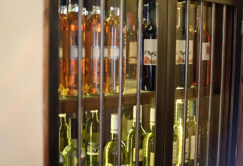 فندق Old Bull Inn