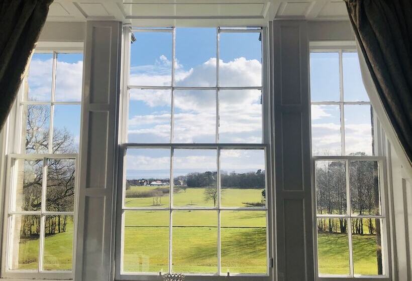 Отель Oswald House