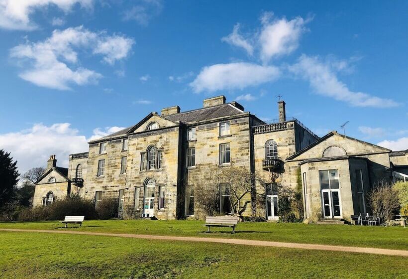 Отель Oswald House