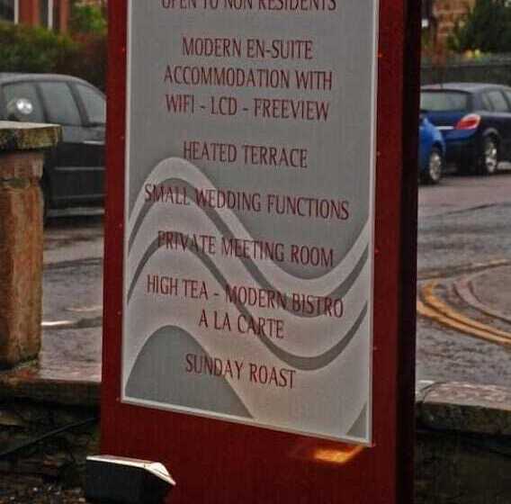 Отель Redcliffe