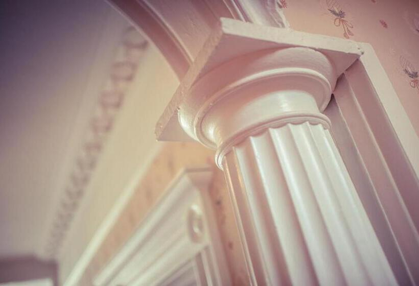 בית מלון כפרי Richmond