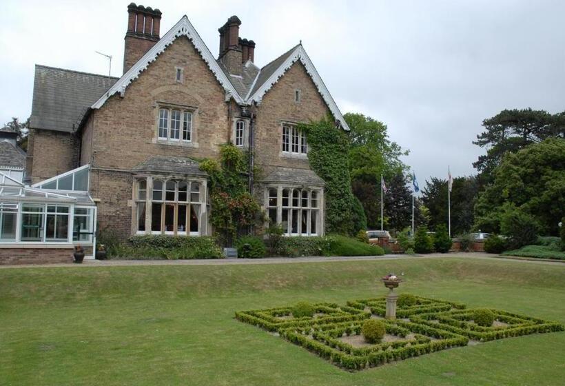 فندق ريفى The Parsonage Hotel & Spa