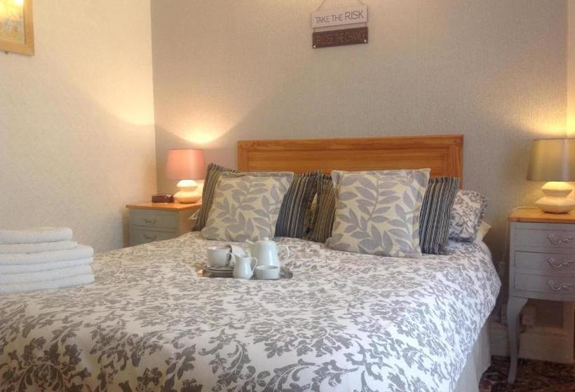 Отель The Rutland