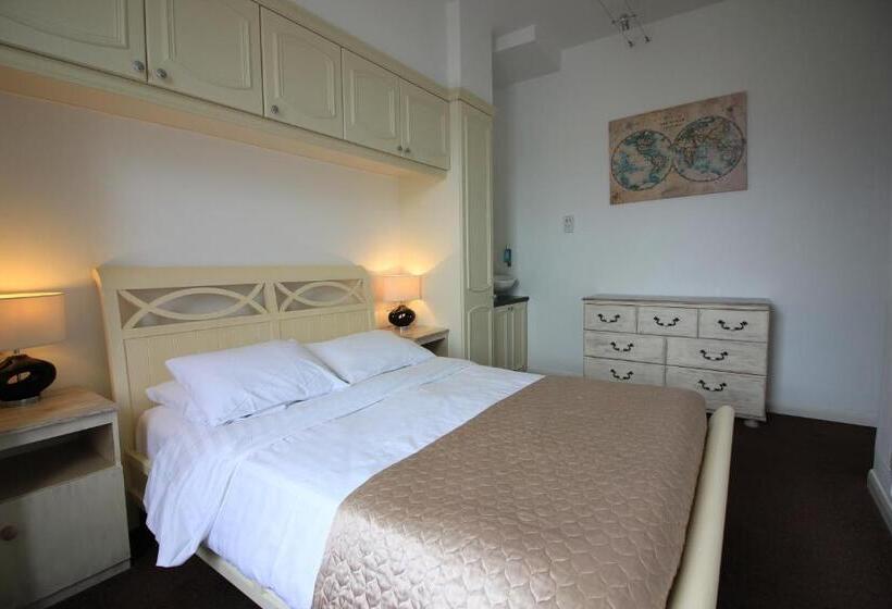 호텔 Seafield House