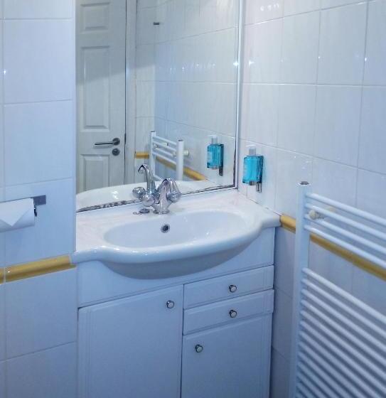 호텔 Seafield House