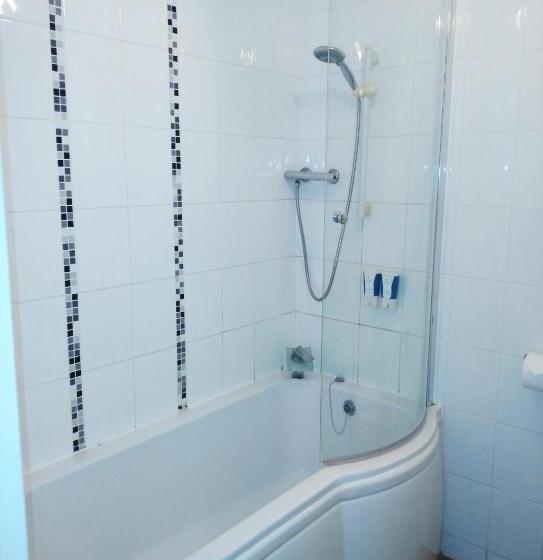 호텔 Seafield House