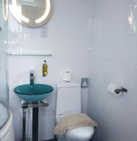 호텔 Seafield House