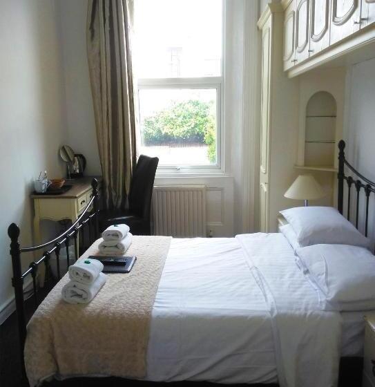 호텔 Seafield House