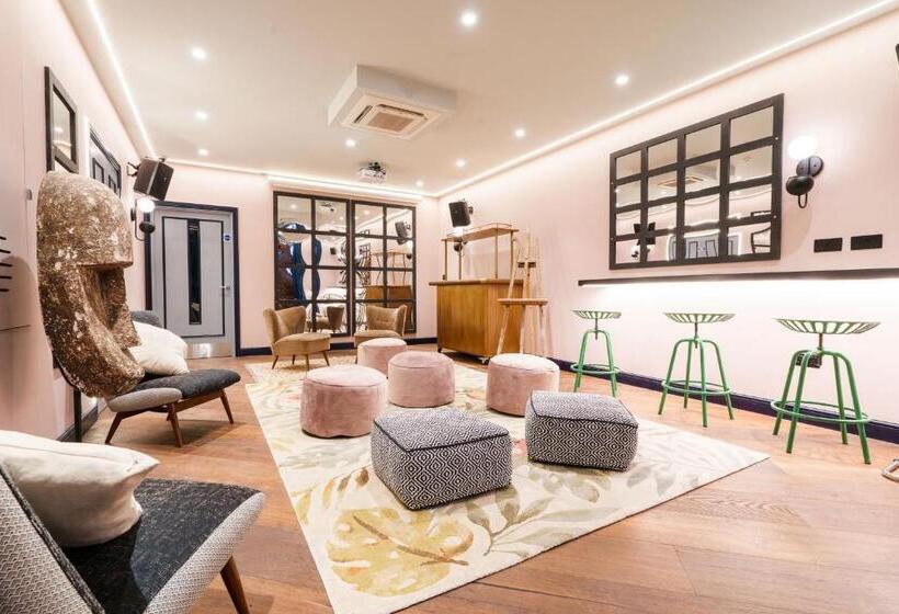 فندق The Camden Town