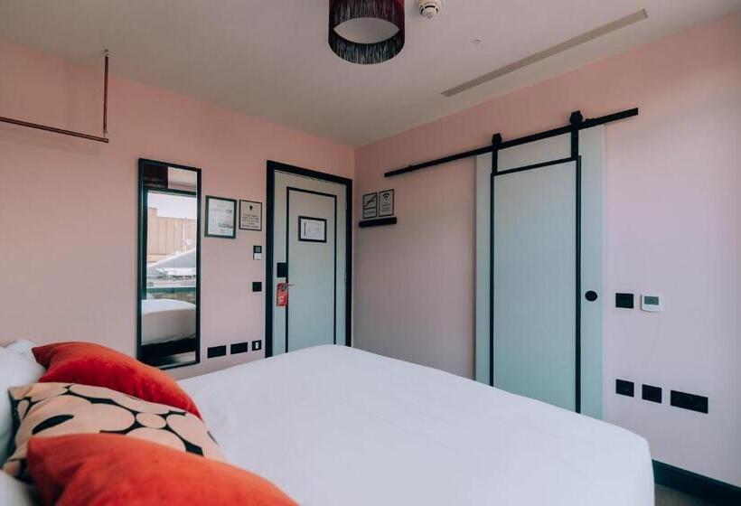 فندق The Camden Town