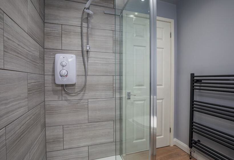 Отель Serenity Guest House