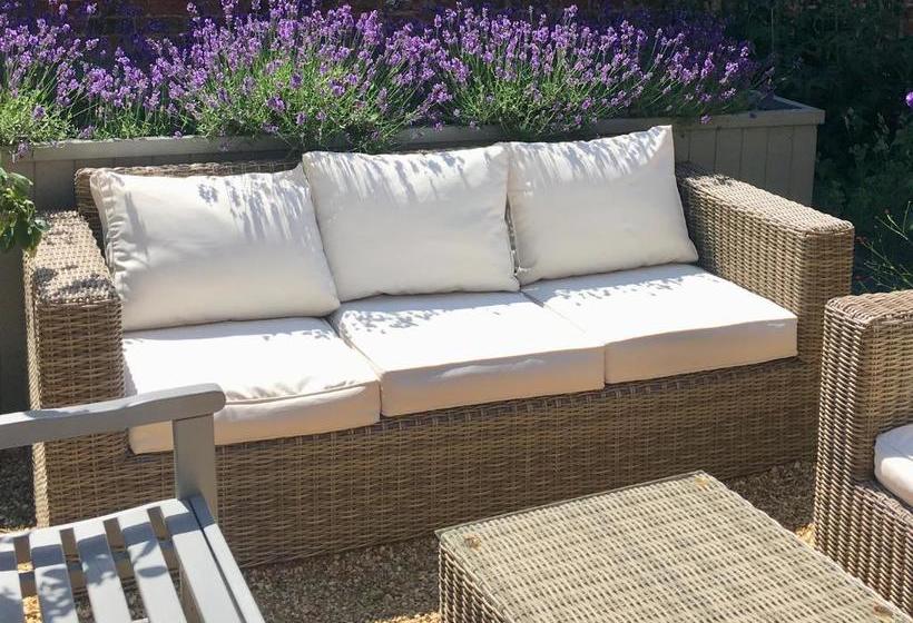 בית מלון כפרי The Parisi