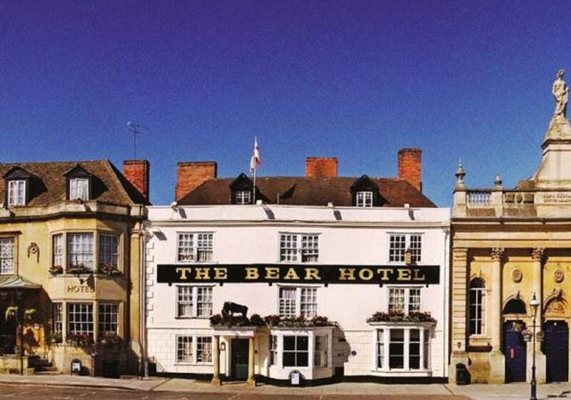 בית מלון כפרי The Bear