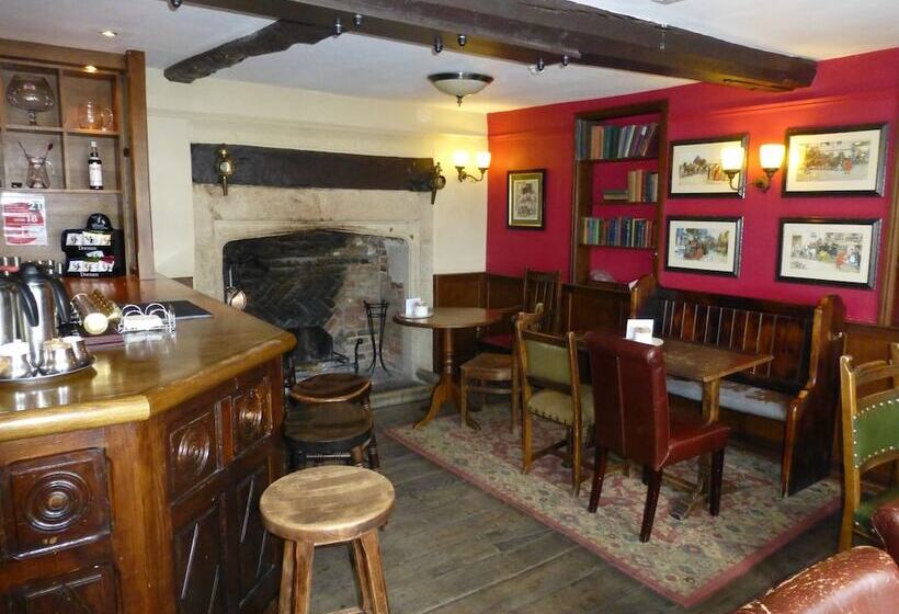 בית מלון כפרי The Bear