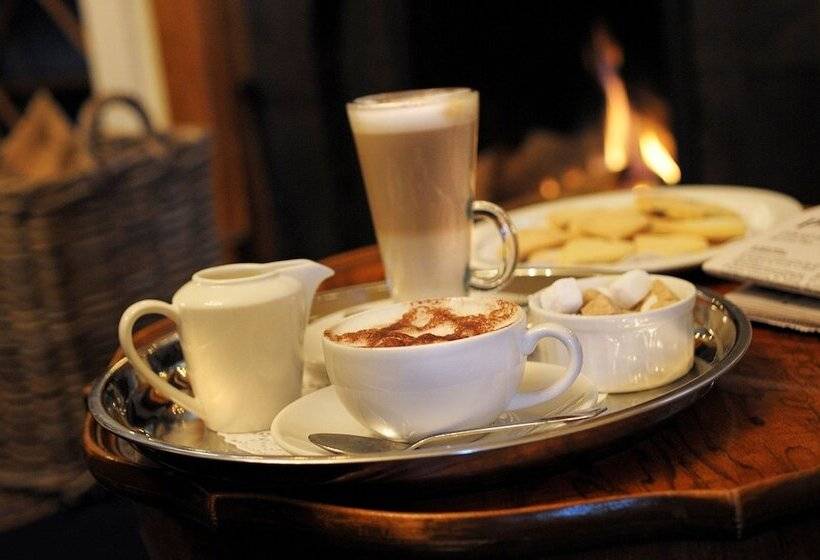 בית מלון כפרי The Bear