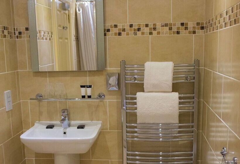 Отель The Belfray Country Inn