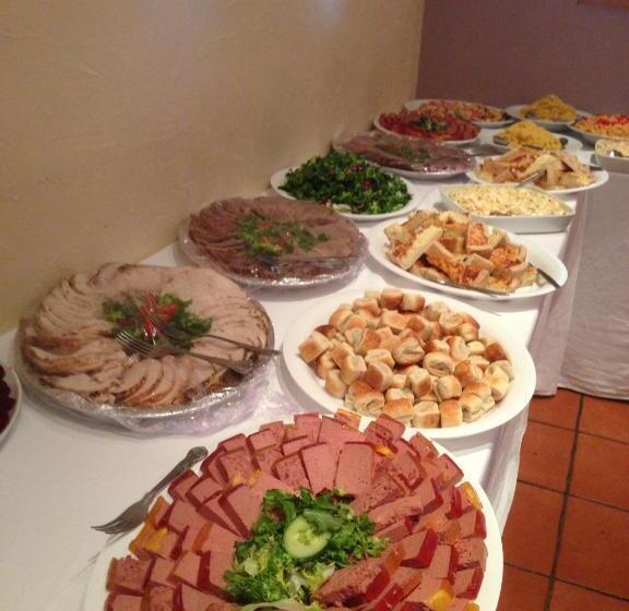 Отель The Bridge