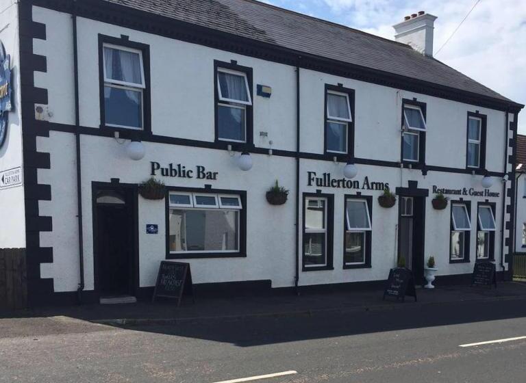 호텔 The Fullerton Arms