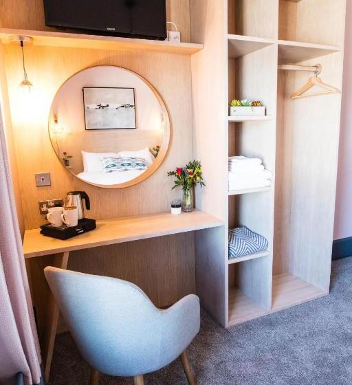 호텔 The Fullerton Arms