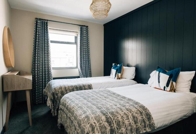 호텔 The Fullerton Arms