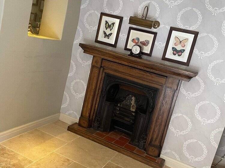 ホテル The George Inn