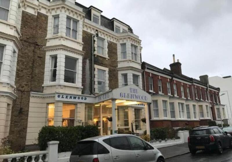 Отель The Glenwood