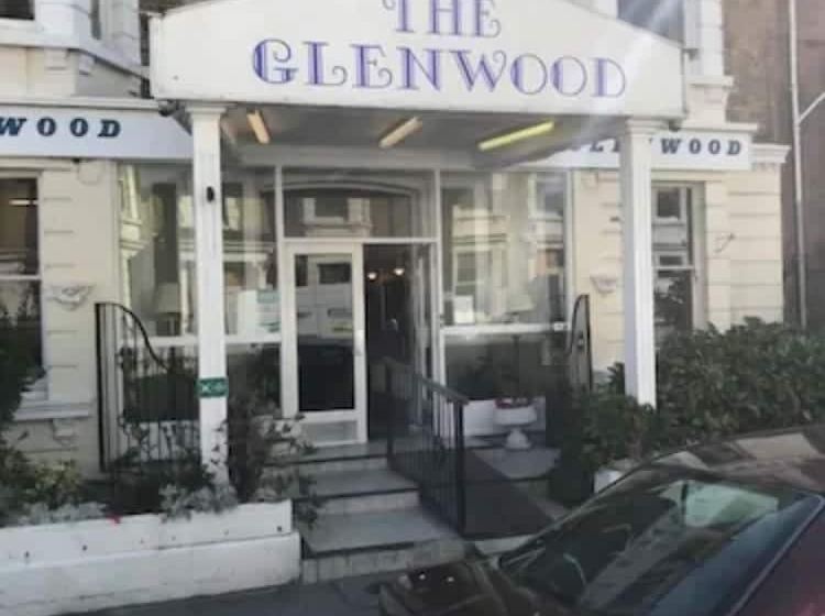 Отель The Glenwood