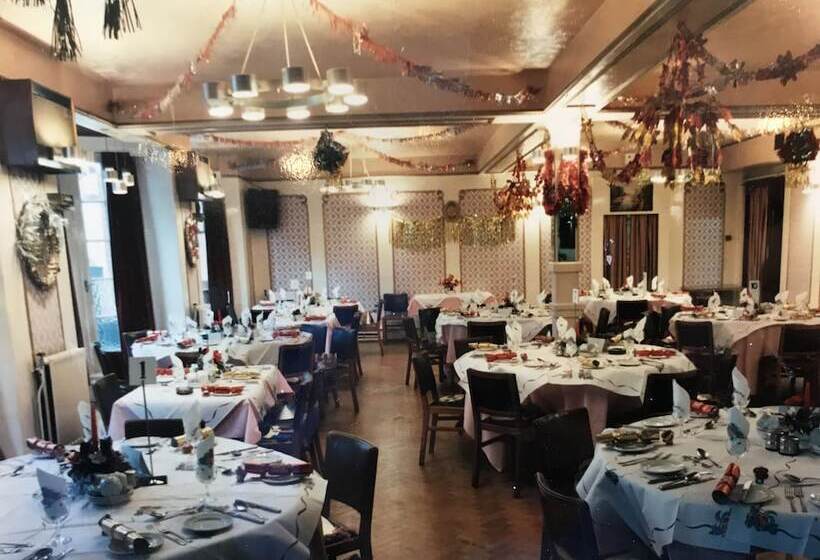 Отель The Glenwood