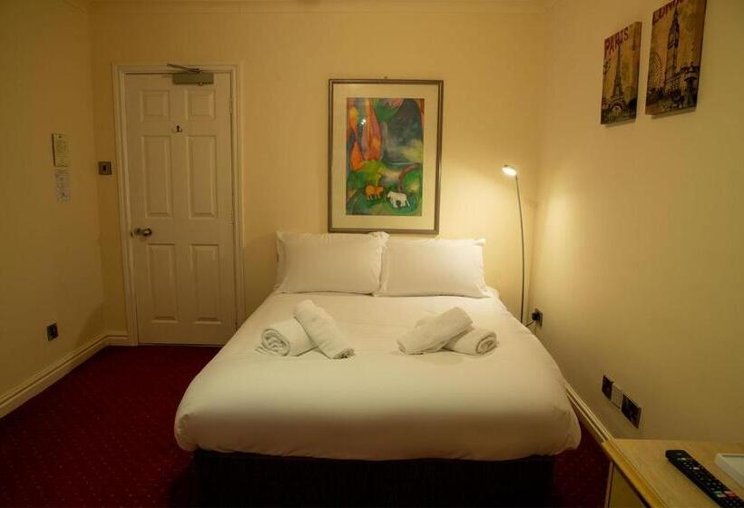 בית מלון כפרי The Knighton