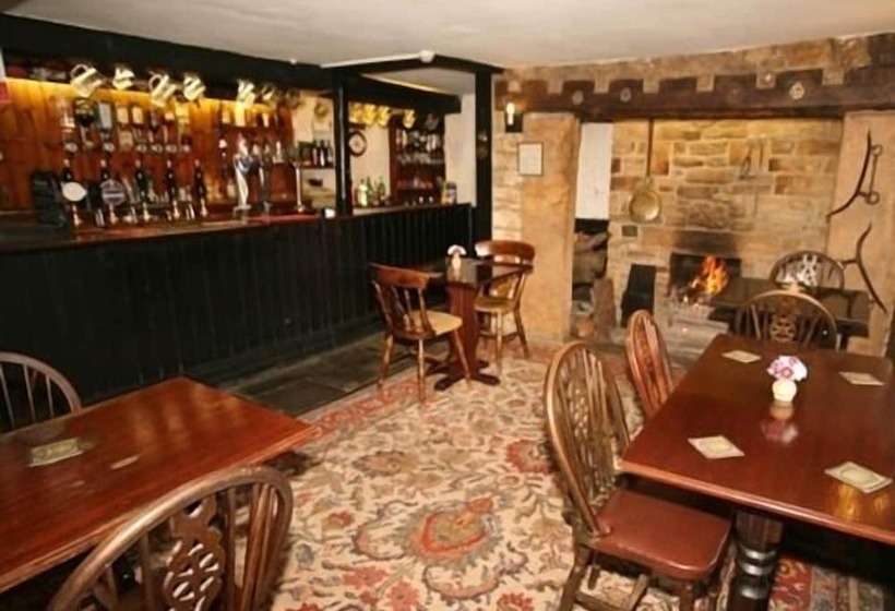 فندق The Manor Arms