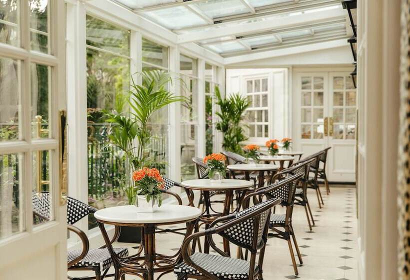 酒店 The Montague On The Gardens