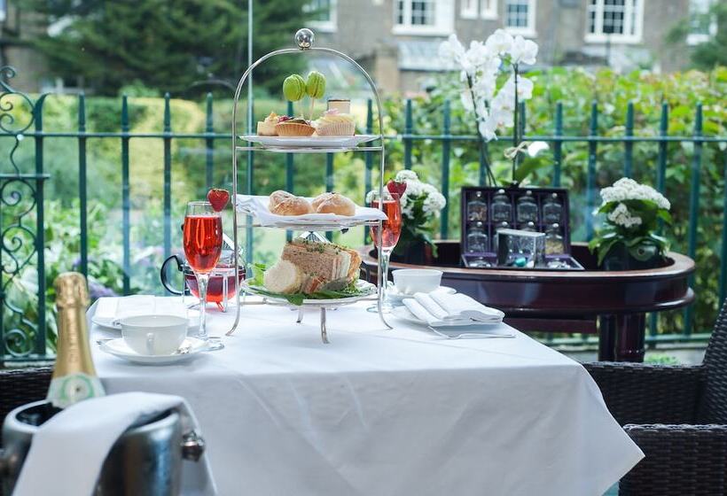 酒店 The Montague On The Gardens