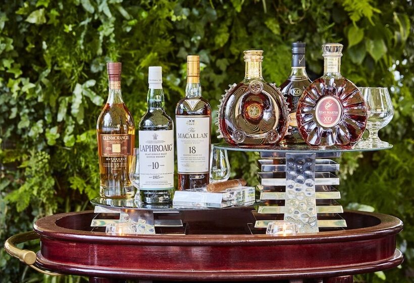 酒店 The Montague On The Gardens