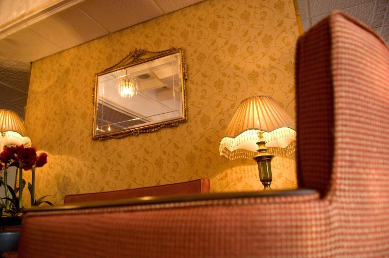 Отель The Montana