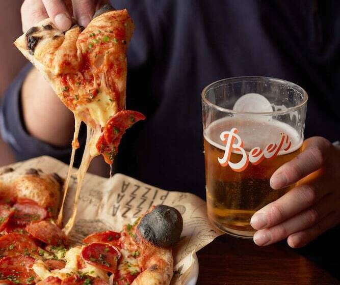 Отель The Pembroke Arms