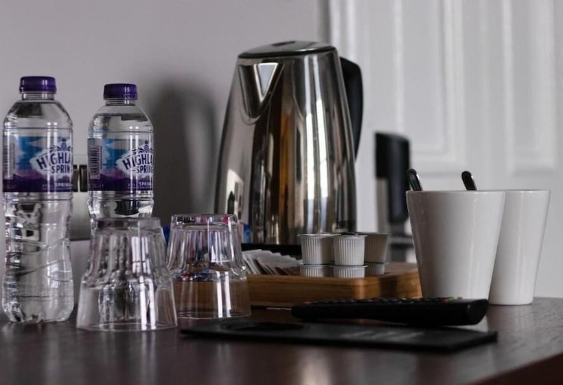 בית מלון כפרי The Portree