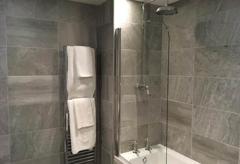 בית מלון כפרי The Portree