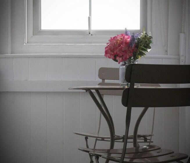 בית מלון כפרי Preston