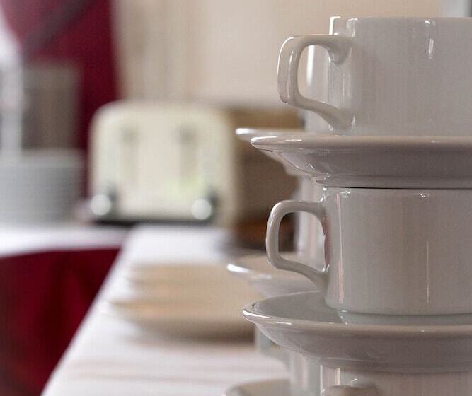 בית מלון כפרי Preston